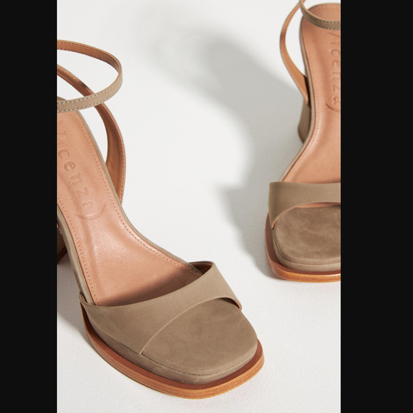 Vicenza Strappy Platform Heels - New - Size 8 (US) (EU 39) - Picture 4 of 7